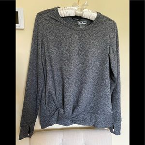 L.L. Bean XS petite twist front top